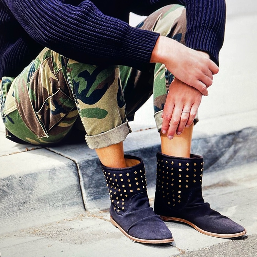 🆕BEEK Junco Studded Boots